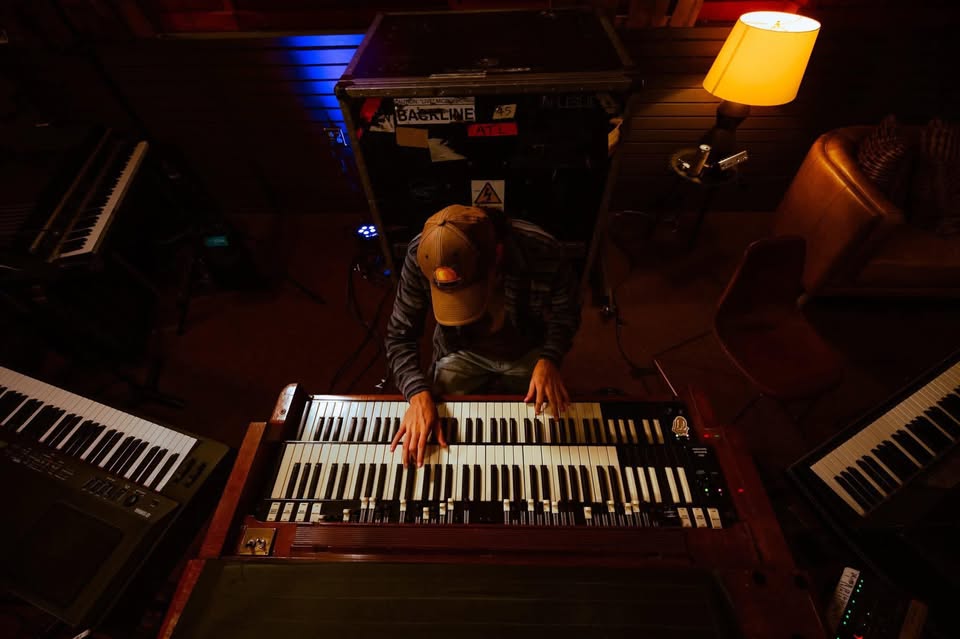 Overhead view of Ethan Hamlin performing on a Hammond organ